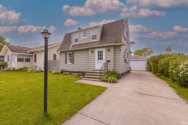 229 Manor Avenue, Elkhart, IN 46516