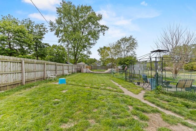 229 Manor Avenue, Elkhart, IN 46516