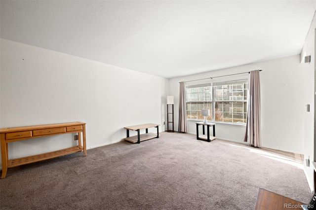 9242 E Arbor Circle B, Englewood, CO 80111