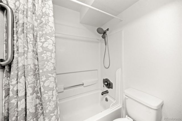 9242 E Arbor Circle B, Englewood, CO 80111