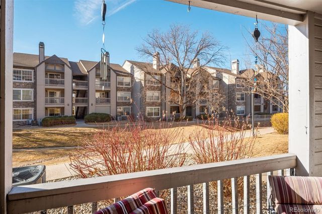 9242 E Arbor Circle B, Englewood, CO 80111