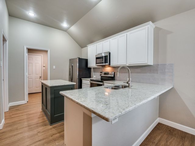 6413 Morning Dew Drive, Midlothian, TX 76065