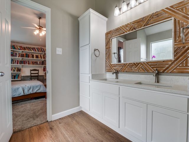 6413 Morning Dew Drive, Midlothian, TX 76065