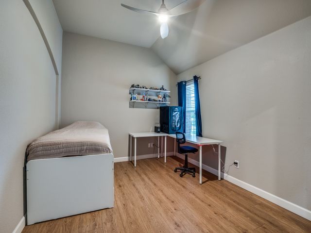 6413 Morning Dew Drive, Midlothian, TX 76065