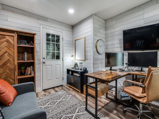 6413 Morning Dew Drive, Midlothian, TX 76065