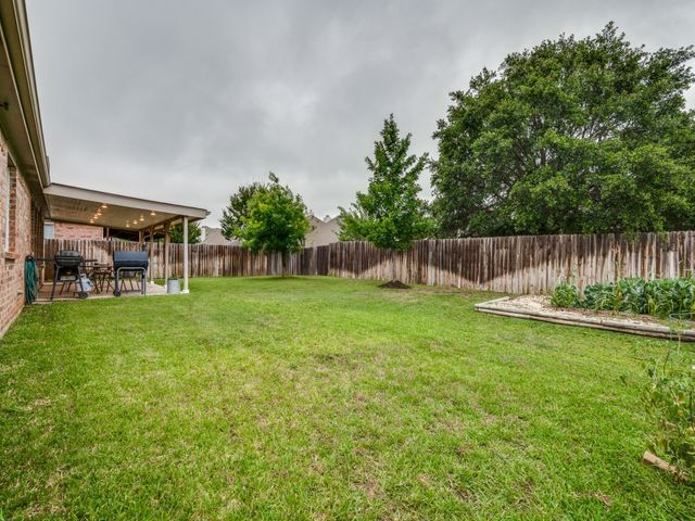 6413 Morning Dew Drive, Midlothian, TX 76065