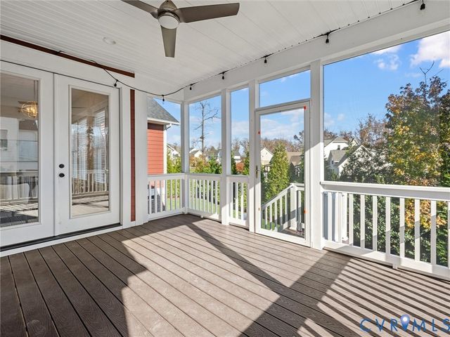 2001 Tulip Hill Dr, Midlothian, VA 23112