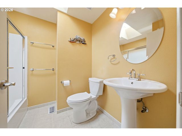 6442 Se 131ST Ave, Portland, OR 97236