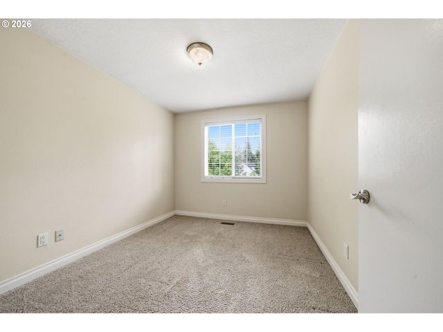 6442 Se 131ST Ave, Portland, OR 97236