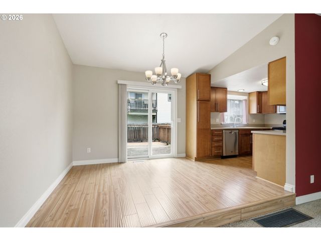 6442 Se 131ST Ave, Portland, OR 97236