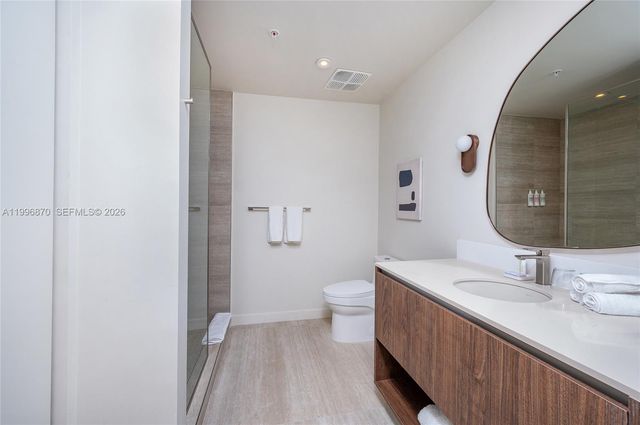 1611 SW 2nd Ave 216, Miami, FL 33129