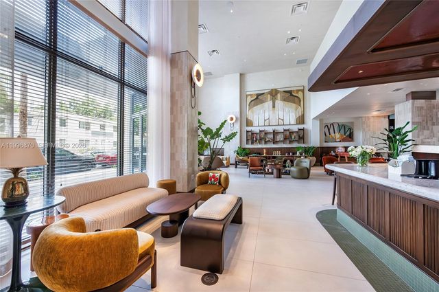 1611 SW 2nd Ave 216, Miami, FL 33129