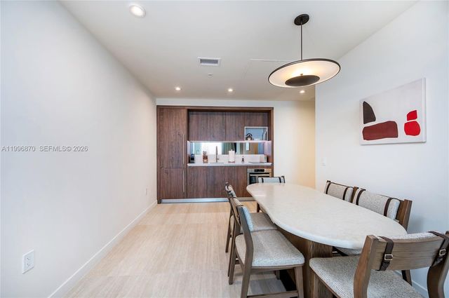 1611 SW 2nd Ave 216, Miami, FL 33129