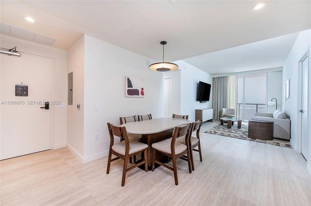 1611 SW 2nd Ave 216, Miami, FL 33129