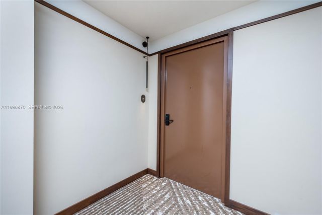 1611 SW 2nd Ave 216, Miami, FL 33129