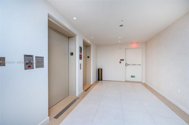 1611 SW 2nd Ave 216, Miami, FL 33129