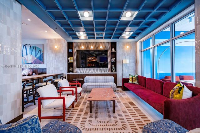 1611 SW 2nd Ave 216, Miami, FL 33129