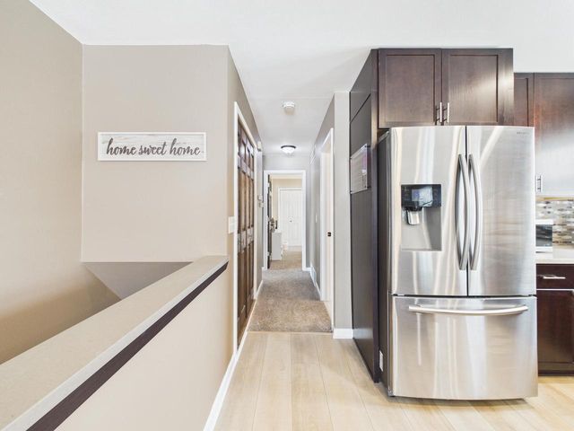 2000 Ramona ROAD, Waukesha, WI 53186