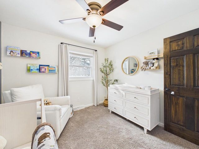 2000 Ramona ROAD, Waukesha, WI 53186