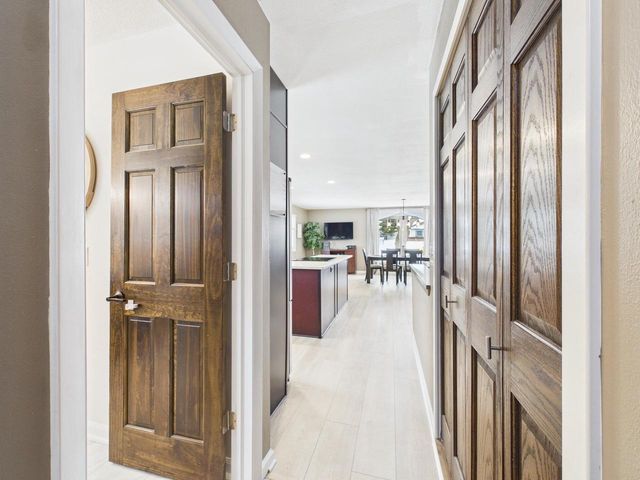 2000 Ramona ROAD, Waukesha, WI 53186