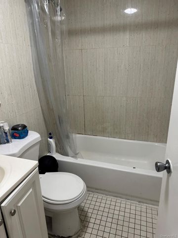 34-26 10th Street, Astoria, NY 11106