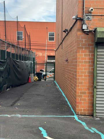 34-26 10th Street, Astoria, NY 11106