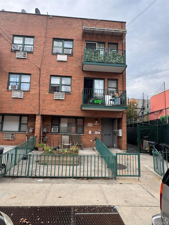 34-26 10th Street, Astoria, NY 11106