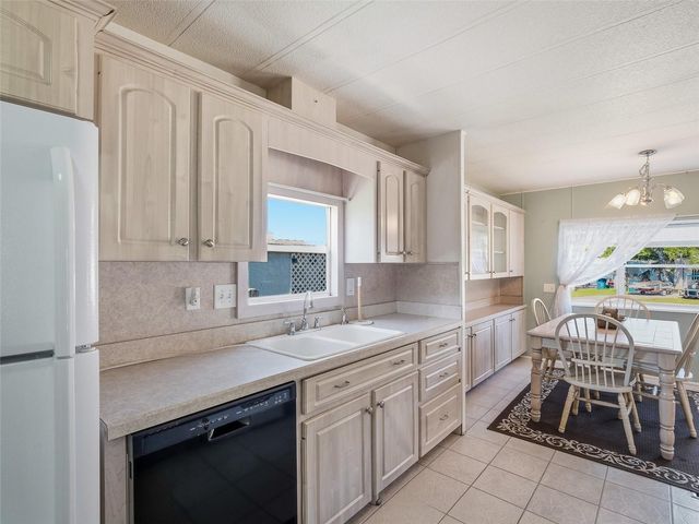 4422 INDIAN RIVER DRIVE W, Edgewater, FL 32141