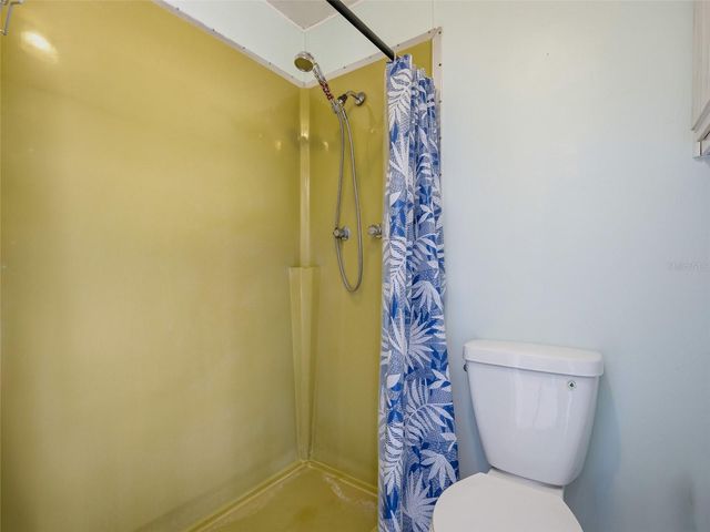 4422 INDIAN RIVER DRIVE W, Edgewater, FL 32141