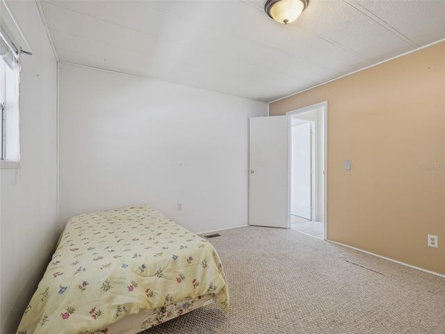 4422 INDIAN RIVER DRIVE W, Edgewater, FL 32141