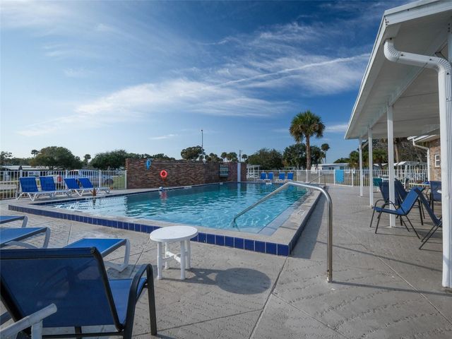 4422 INDIAN RIVER DRIVE W, Edgewater, FL 32141