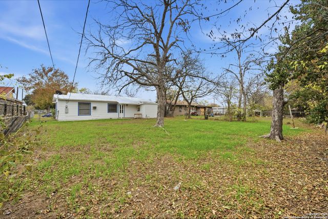 107 Northgate, San Antonio, TX 78218