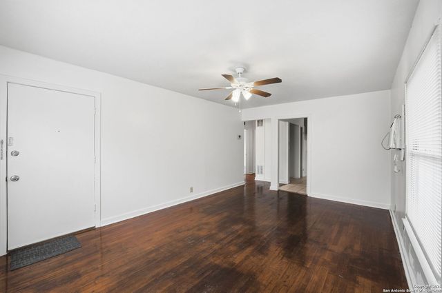 107 Northgate, San Antonio, TX 78218