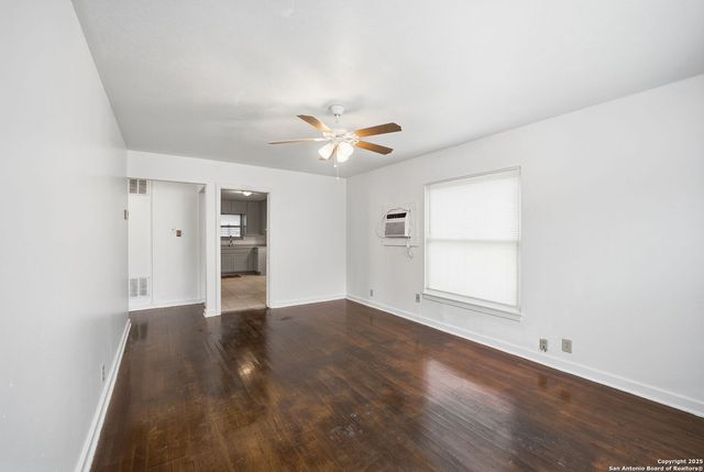 107 Northgate, San Antonio, TX 78218