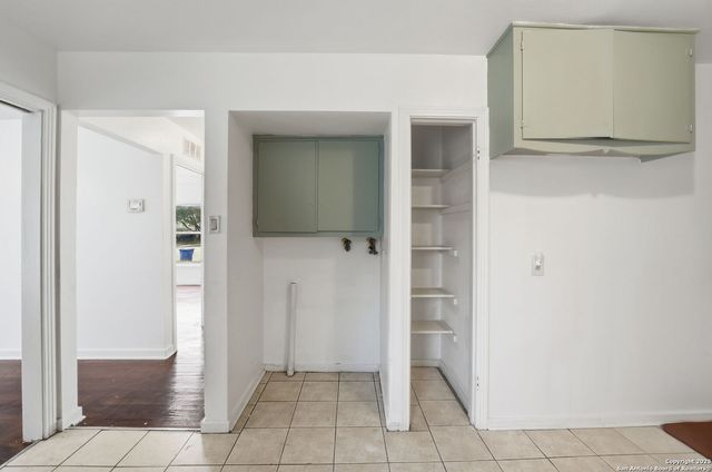 107 Northgate, San Antonio, TX 78218