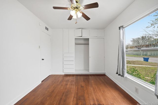 107 Northgate, San Antonio, TX 78218