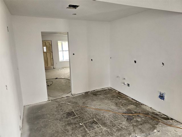 1101 4th Avenue N, Texas City, TX 77590