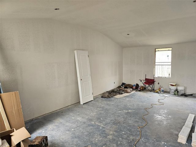 1101 4th Avenue N, Texas City, TX 77590