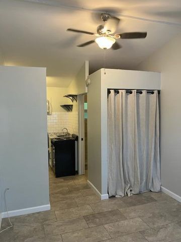 275 NW 32nd Street C, Oakland Park, FL 33309