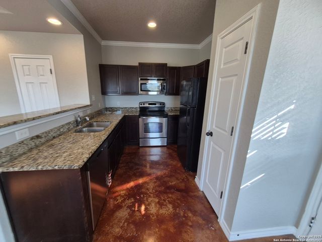 6424 Attucks Lane, San Antonio, TX 78238