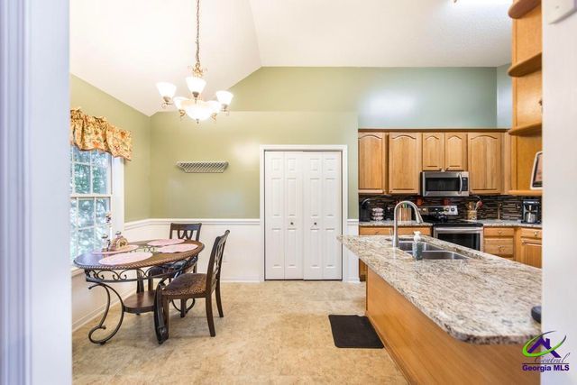 518 Quail Run Dr., Warner Robins, GA 31088