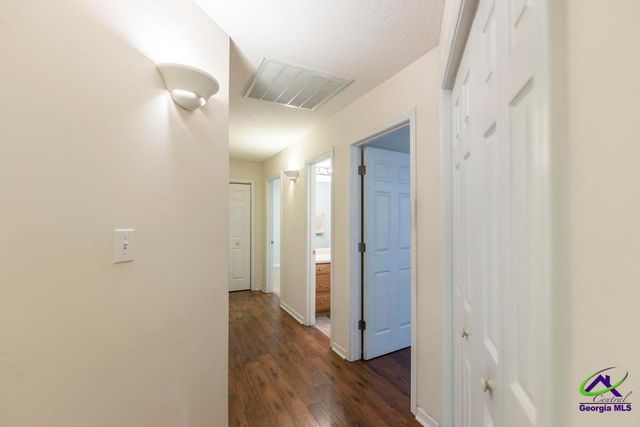 518 Quail Run Dr., Warner Robins, GA 31088