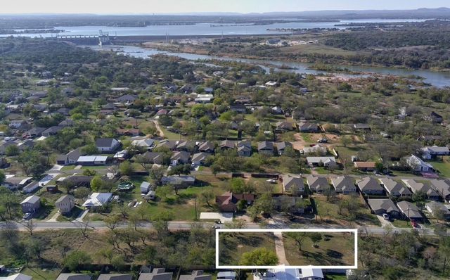 467-464 Fir LN, Cottonwood Shores, TX 78657