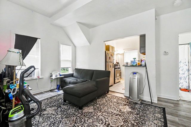 613 Fuller Avenue Se, City Of Grand Rapids, MI 49506