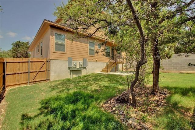 602 Colt LN B, Cedar Park, TX 78613