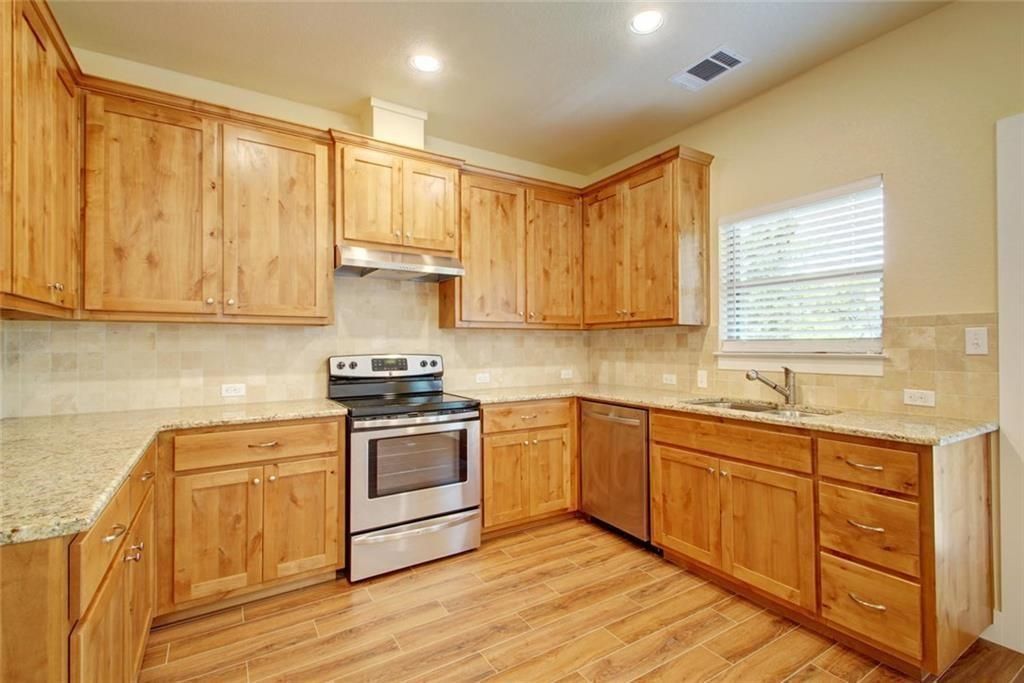 602 Colt LN B, Cedar Park, TX 78613