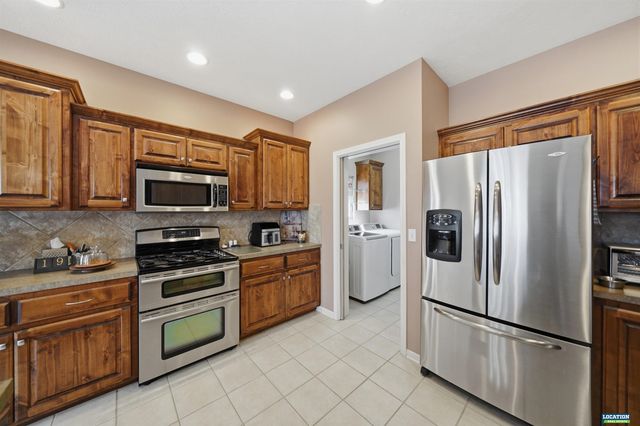 7548 Kentwell Lane, Lincoln, NE 68516