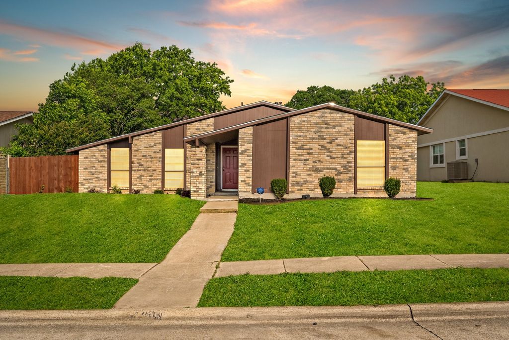 6405 Glenmoor Drive, Garland, TX 75043