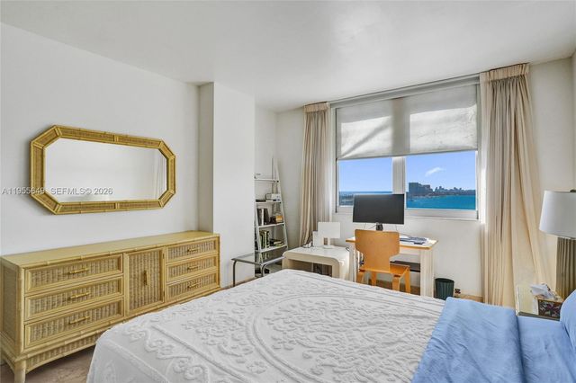 500 Bayview Dr 1422, Sunny Isles Beach, FL 33160