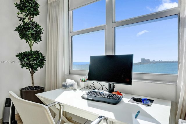 500 Bayview Dr 1422, Sunny Isles Beach, FL 33160